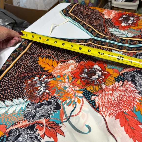 Rose + Olive floral print dolman sleeve v-neck bohemian style tunic - Picture 13 of 15